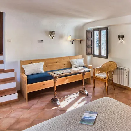 בית כפרי Arroyo De La Greda, Your Perfect Base For Activities In Sierra Nevada And Granada גואחר-סיירה