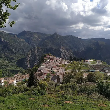 בית כפרי Arroyo De La Greda, Your Perfect Base For Activities In Sierra Nevada And Granada